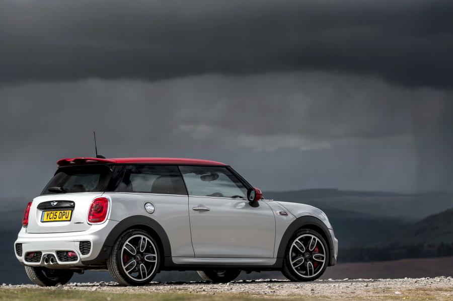  Mini Cooper S JCW 2015 года  (UK) (фото 9 из 10)